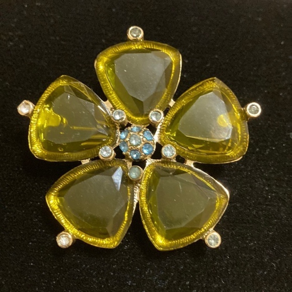 Vintage Monet signed green flower brooch